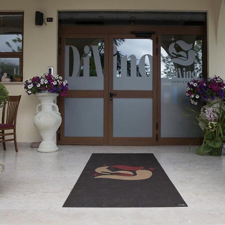 Divino Bistrot E Relais Hotel Lenola Exterior photo