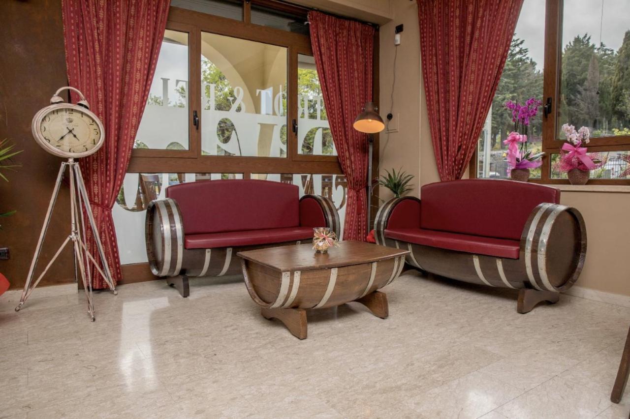 Divino Bistrot E Relais Hotel Lenola Exterior photo